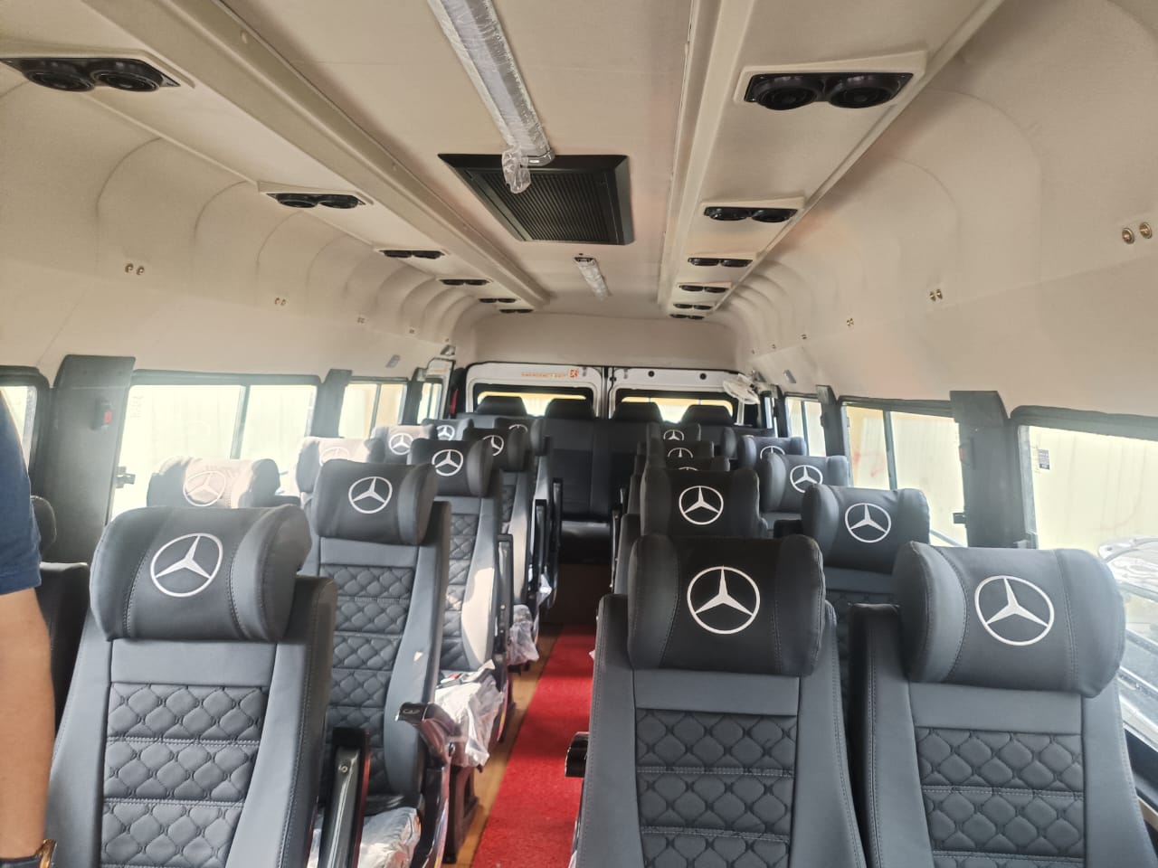 26 Seater Tempo Traveller on Rent  Ghaziabad